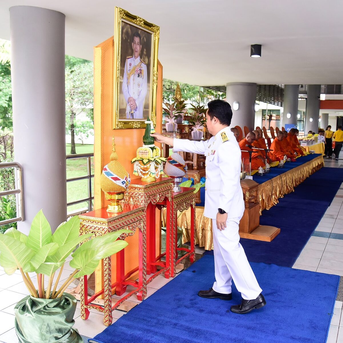 พิธีทำบุญตักบาตรเนื่องในโอกาสมหามงคลเฉลิมพระชนมพรรษาพระบาทสมเด็จพระเจ้าอยู่หัว ทรงเจริญพระชนมพรรษา ๖ รอบ ๒๘ กรกฎาคม ๒๕๖๗