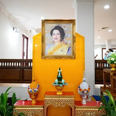 พิธีทำบุญตักบาตรเนื่องในวันเฉลิมพระชนมพรรษาสมเด็จพระนางเจ้าสิริกิติ์ พระบรมราชินีนาถ พระบรมราชนนีพันปีหลวง ประจำปี ๒๕๖๘