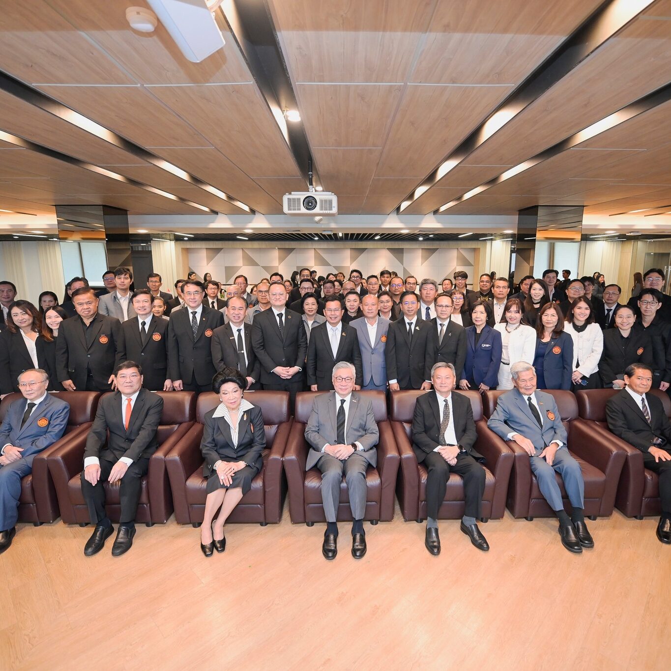 พิธีอำนวยพรเนื่องในศุภวาระดิถีขึ้นปีใหม่ พุทธศักราช ๒๕๖๙