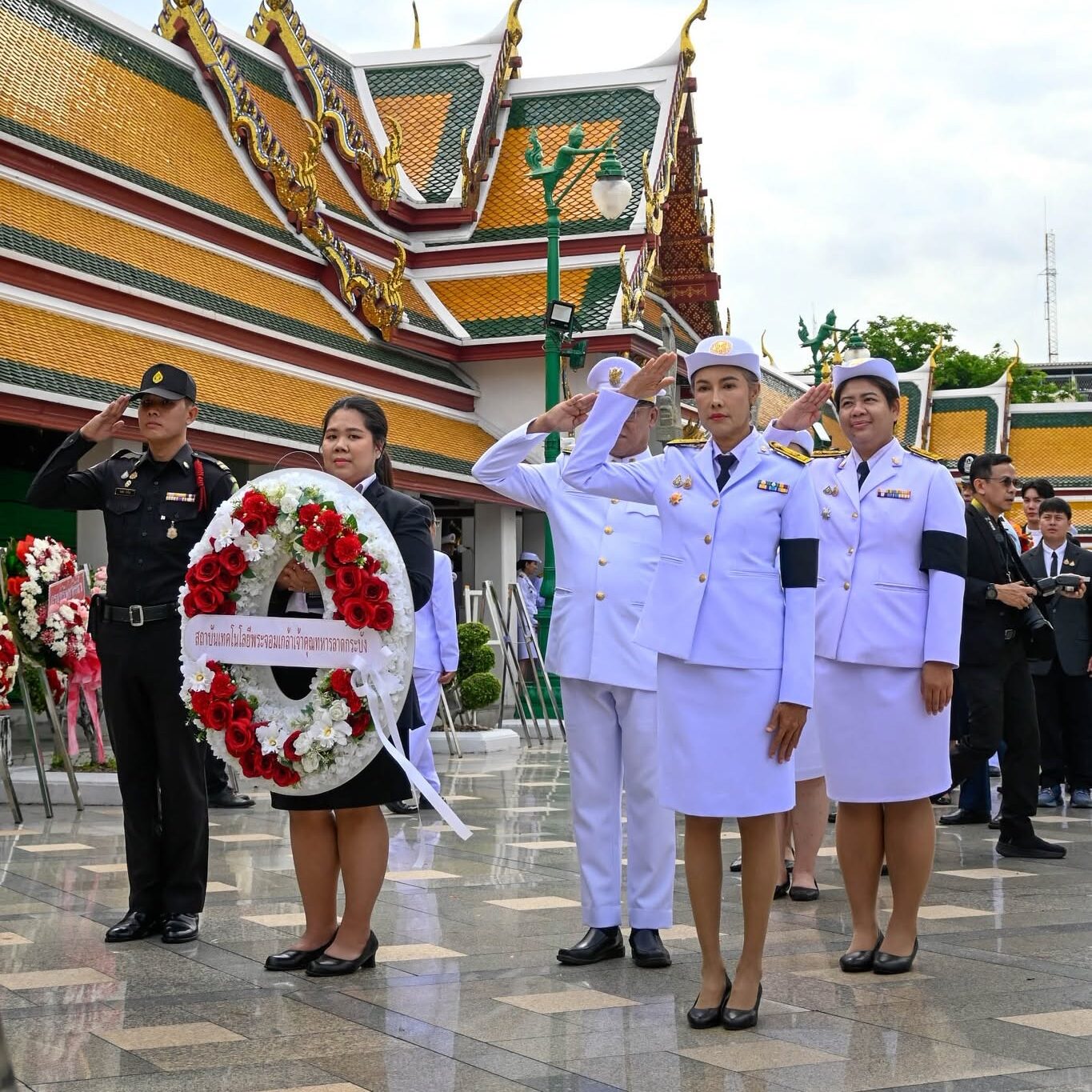 สจล. ร่วมวางพวงมาลาถวายราชสักการะพระบรมราชานุสาวรีย์พระบาทสมเด็จพระปรเมนทรมหาอานันทมหิดล พระอัฐมรามาธิบดินทร
